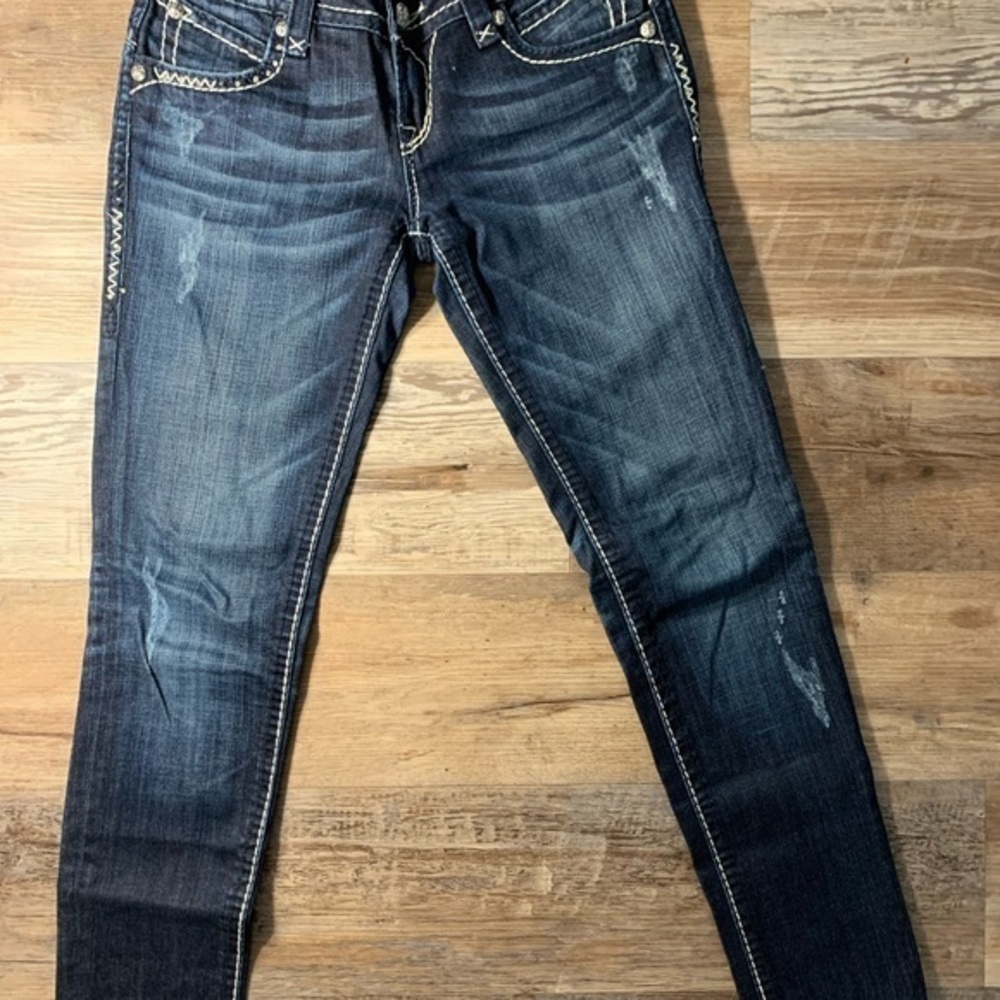 Like new, Rock Revival Stephanie skinny size 28 - Picture 4 of 4